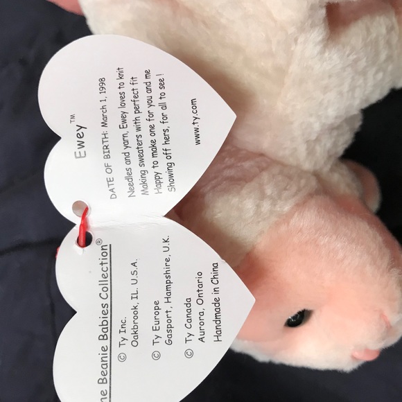 Ty Lambie Beanie “Ewey” with errors! - Picture 2 of 3